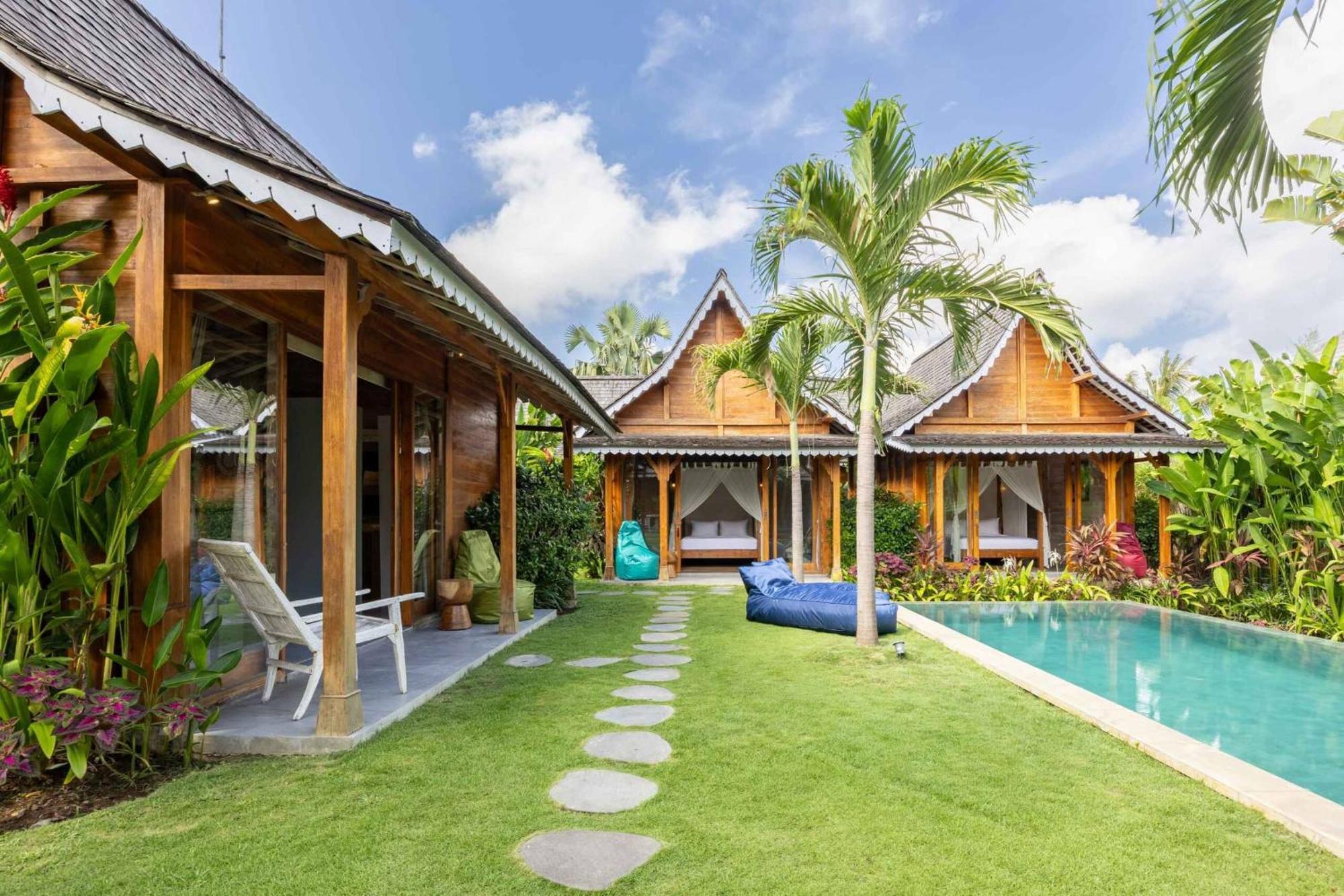 Villa Du Bah - Family Gateway 3Br Villa 12Min To Beach With Private Pool And Parking Керобокан Экстерьер фото
